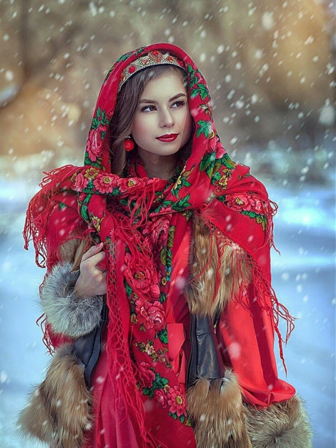 Beautiful girl Women in Slavic costumes in Saltillo