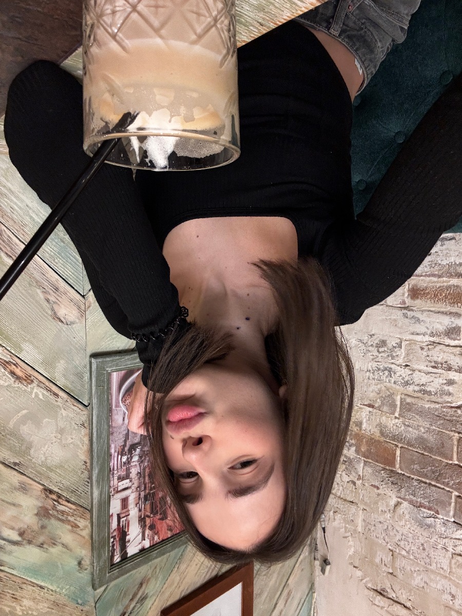 Fresh photos, fresh mood — Tina online in Saltillo